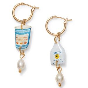 Haricot Vert NYC Themed Pearl Drop Earrings Boutique